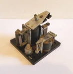 Nos Wwii Leece Neville Aircraft 12-15V Generator Relay P/n 23509. Fixed Price $35.00.