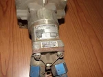 Vickers Hydraulic Motor MF36-3909-15ZD-2. Fixed Price $115.00.