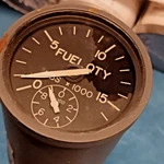 393026-047 Fuel Quantity Indicator Simmonds 10-61219-42 With Papers Free Shp. Fixed Price $79.00.