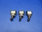 Cessna 421 Toggle Switch Cutler-hammer AN3021-1, MS35058-21 Lot Of (0326-232). Fixed Price $58.50.