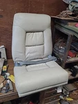 Beechcraft Duchess Seat Free Shipping. Fixed Price $500.00.