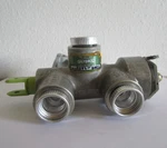 Douglas 3652374-5001 Valve Skydrol. Fixed Price $799.99.
