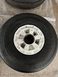 D-30500 Mccauley 5.00X5 Nose Wheel Assembly. Fixed Price $1104.28.