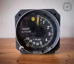 P/n: 066-3054-01 Bendix King 250 Radar Altimeter Indicator (aircraft Parts). Fixed Price $400.00.