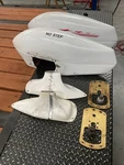 Cessna 150 Complete Set Of Wheel Pants Kit P/n 0541223-17 -16. Fixed Price $795.00.