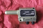 Alco Hydraulic Aircraft Windshild Wiper Control, P/n XW2069-2 Nos. Fixed Price $25.00.