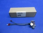 Cessna Prop Deice Bush & Holder P/n B40046 Nos (0425-742). Fixed Price $386.50.